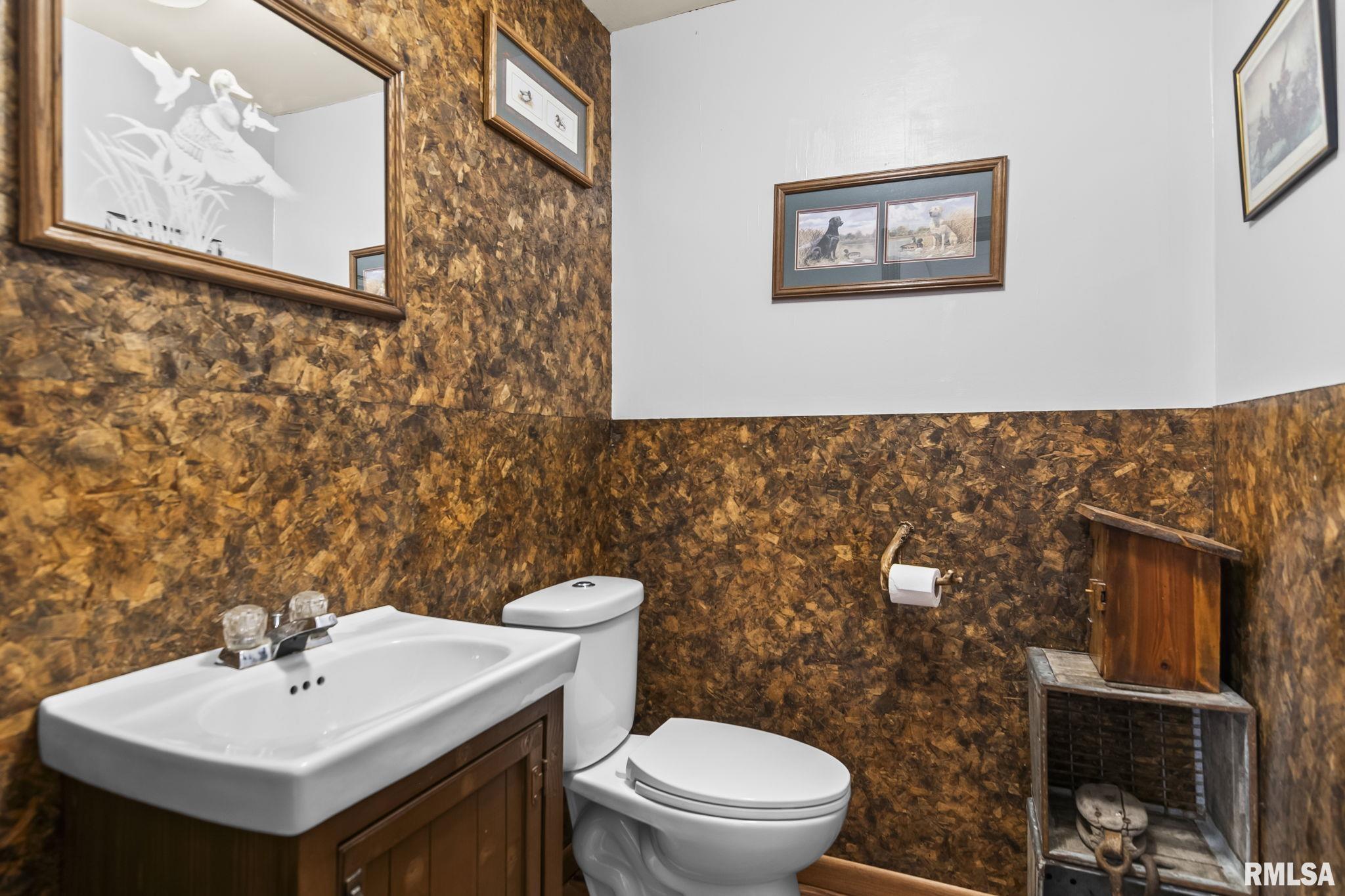 5764 Altmans Road Pleasant Plains, IL 62677 - Photo 38 of 56