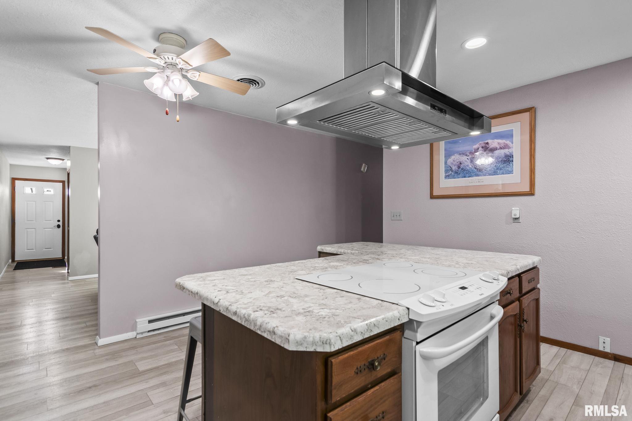 5764 Altmans Road Pleasant Plains, IL 62677 - Photo 8 of 56