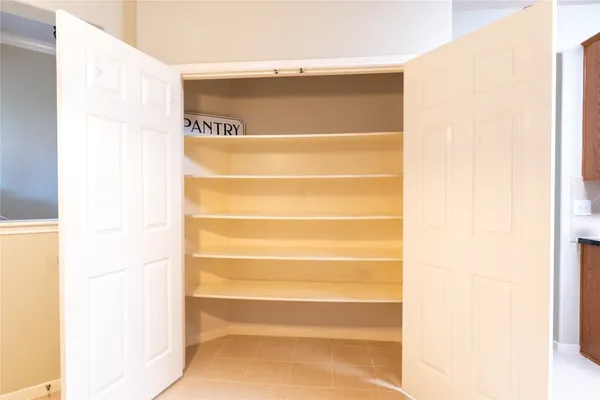 $2,400 | 4611 Arbor Lane, Pasadena, TX 77505