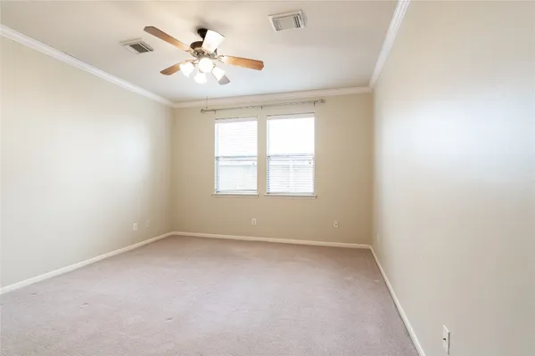 $2,400 | 4611 Arbor Lane, Pasadena, TX 77505