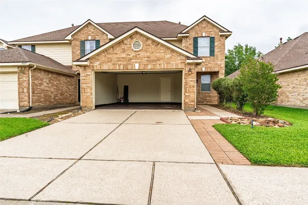 $2,400 | 4611 Arbor Lane, Pasadena, TX 77505