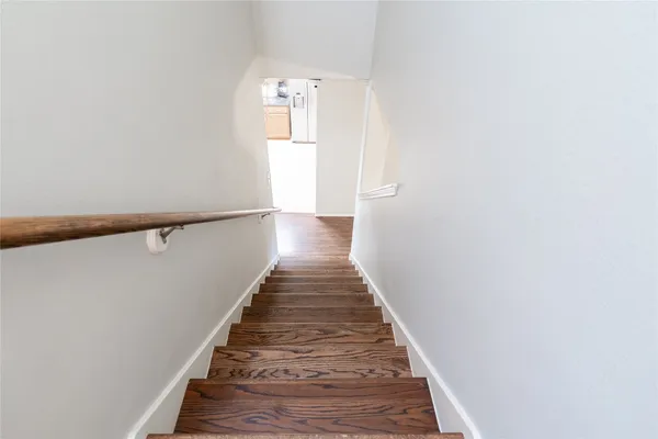 $2,400 | 4611 Arbor Lane, Pasadena, TX 77505