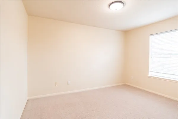 $2,400 | 4611 Arbor Lane, Pasadena, TX 77505