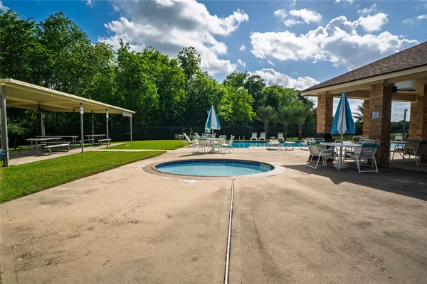 $2,400 | 4611 Arbor Lane, Pasadena, TX 77505