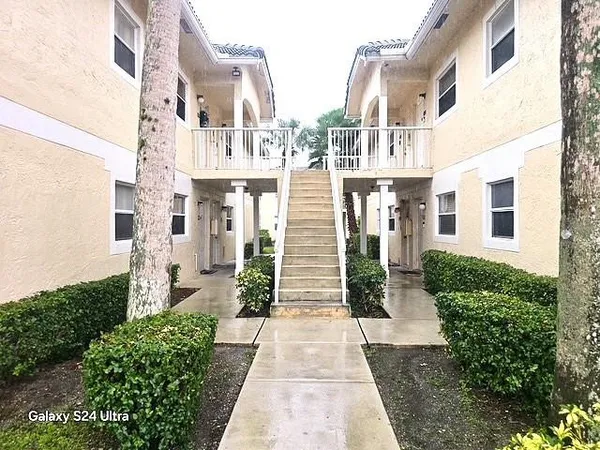 $2,180 | 12185 Royal Palm Boulevard, Coral Springs, FL 33065
