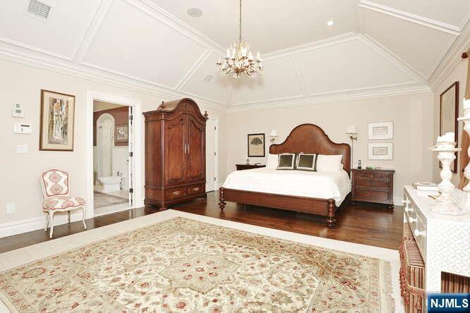 164 Deerhaven Road Mahwah, NJ 07430 - Photo 24 of 42