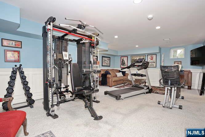 164 Deerhaven Road Mahwah, NJ 07430 - Photo 31 of 42