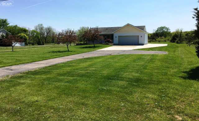 8065 Coldwater Road Flushing, MI 48433 - Photo 28 of 28 21206840-27.JPG