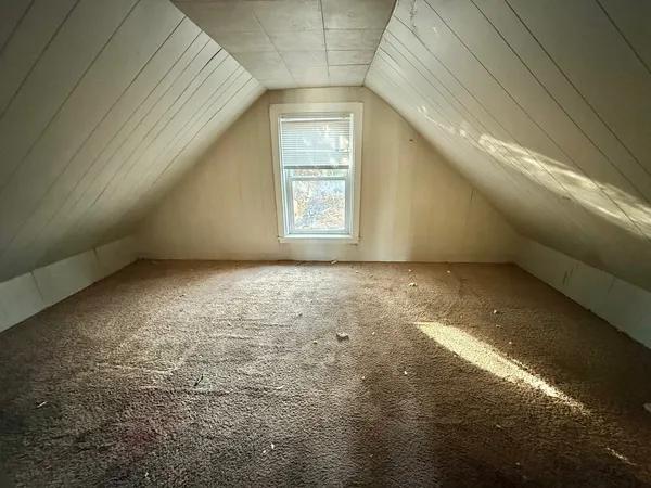 $74,000 | 213 Northeast 4th Street, Aledo, IL 61231