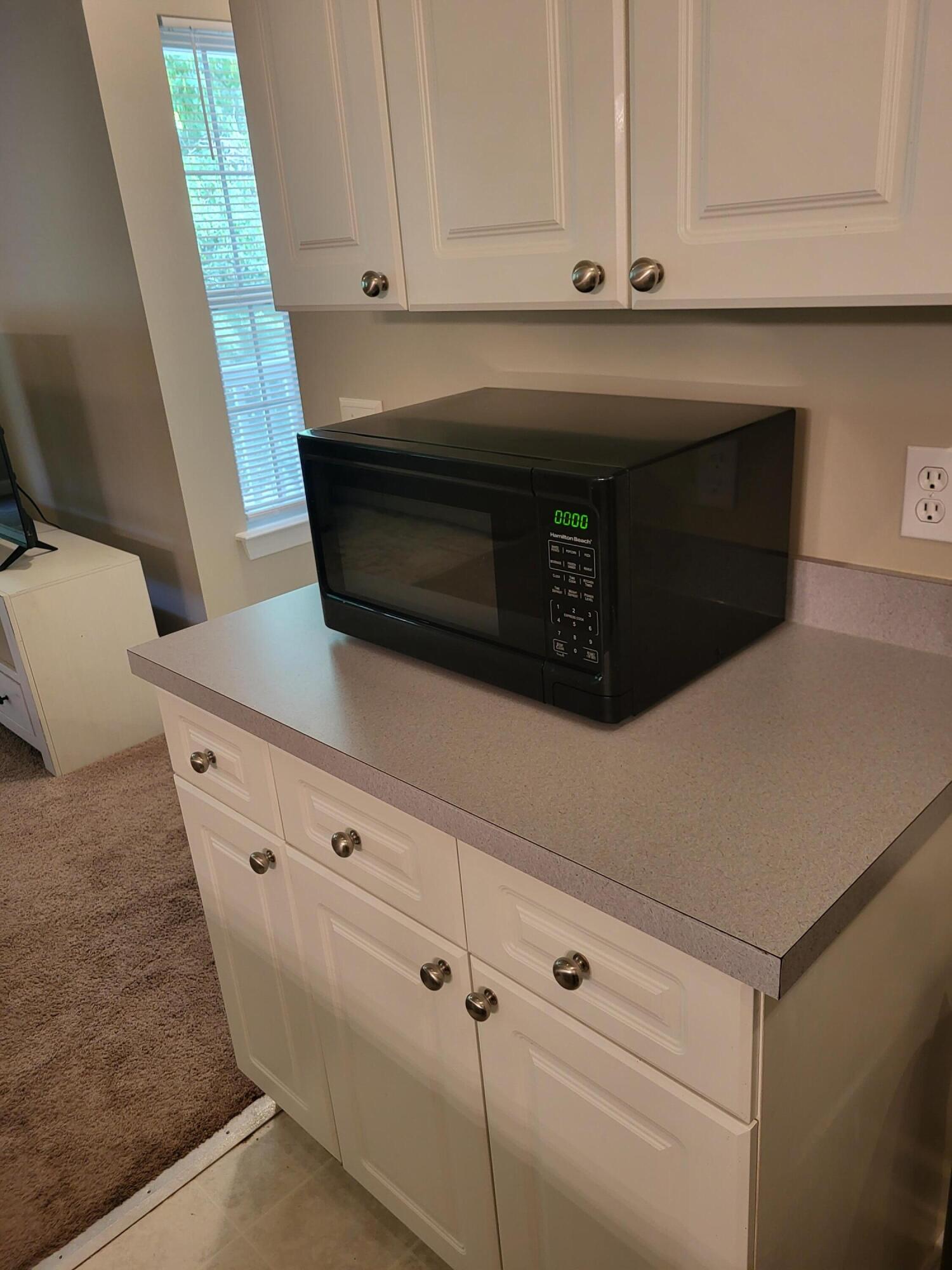 407 South Elgin Court Charleston, SC 29414 - Photo 13 of 41 20240613_143325