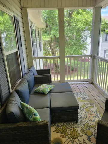 $2,400 | 407 South Elgin Court, Charleston, SC 29414