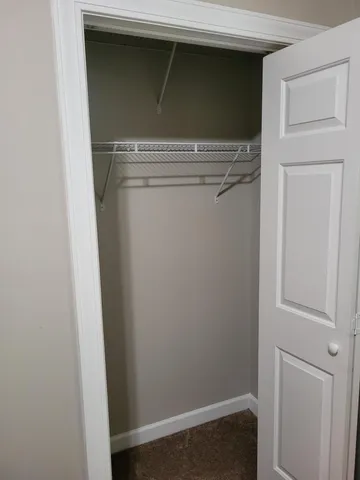 $2,400 | 407 South Elgin Court, Charleston, SC 29414