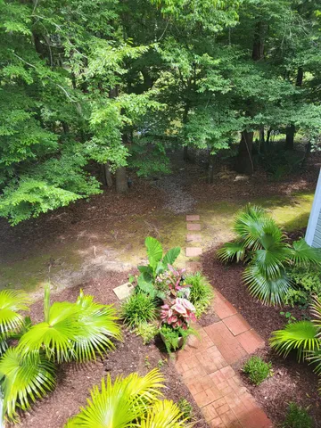 $2,400 | 407 South Elgin Court, Charleston, SC 29414