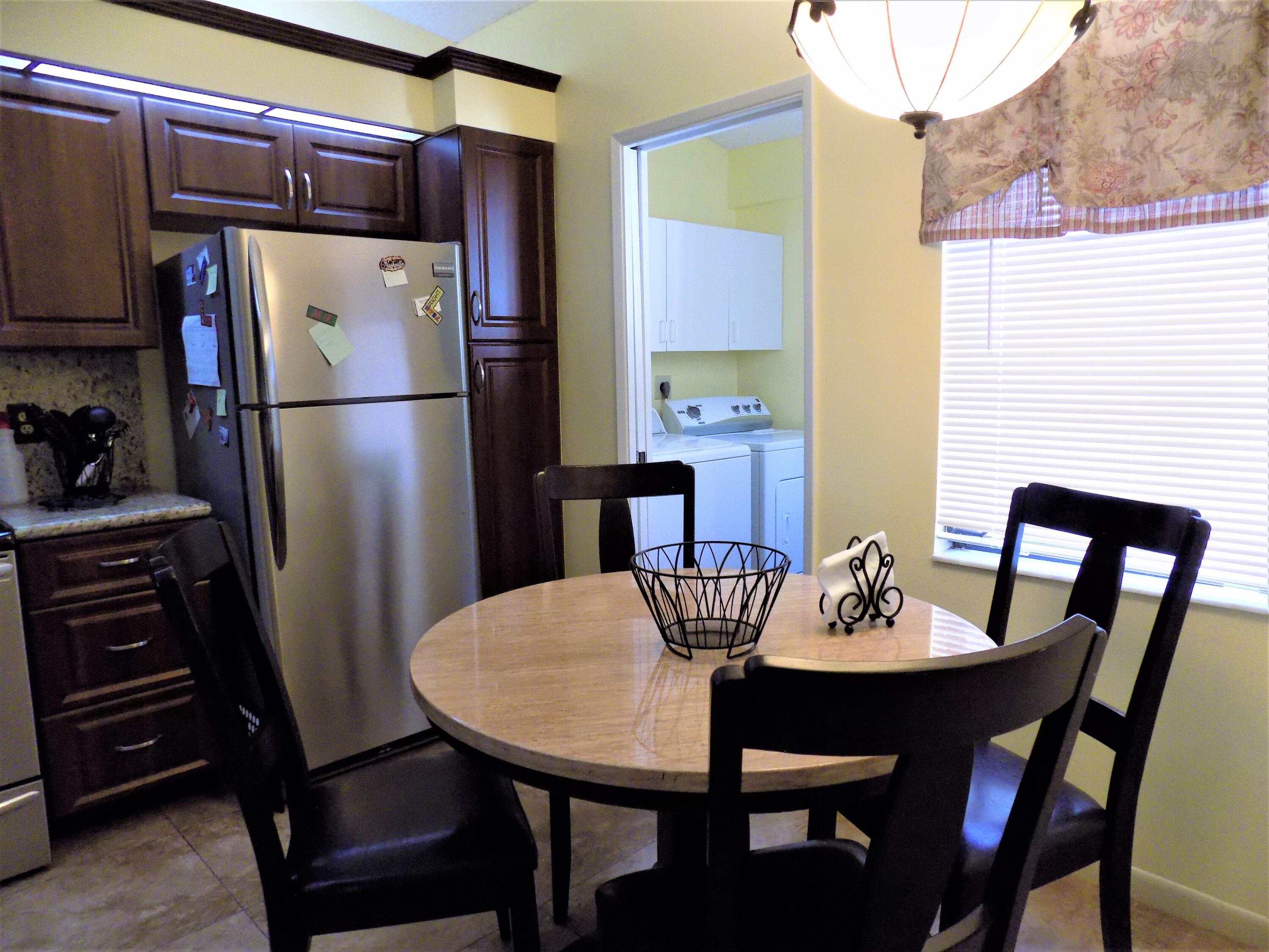 8059 Hiddenview Terrace Boca Raton, FL 33496 - Photo 3 of 39 KITCHEN 1