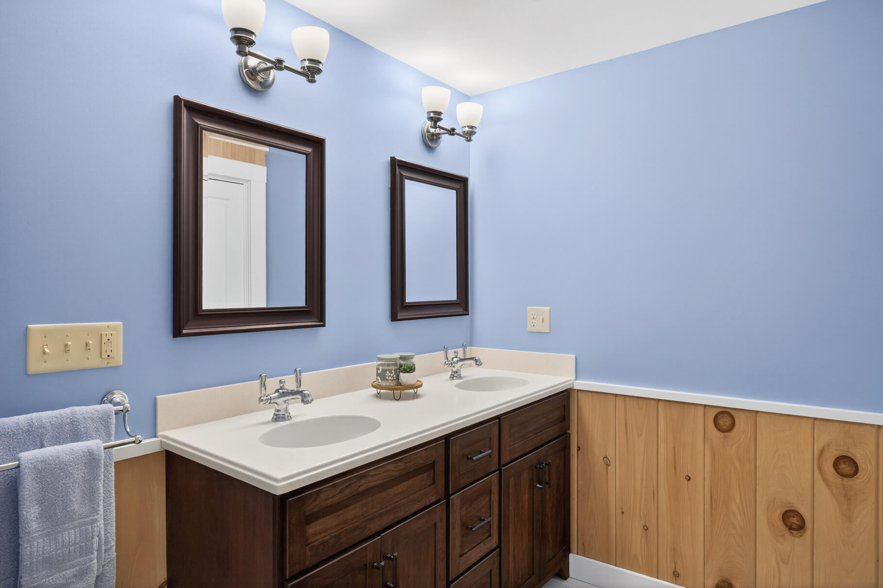 357 Lakeside Drive West Centerville, MA 02632 - Photo 21 of 36 PF0A5573