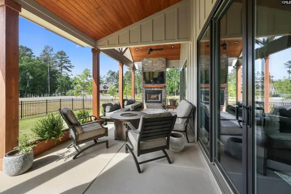 $748,000 | 615 Misty Banks Drive, Chapin, SC 29036