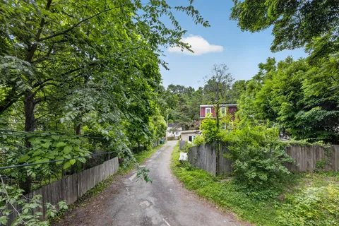 $475,000 | 13 St Lukes Place, Beacon, NY 12508