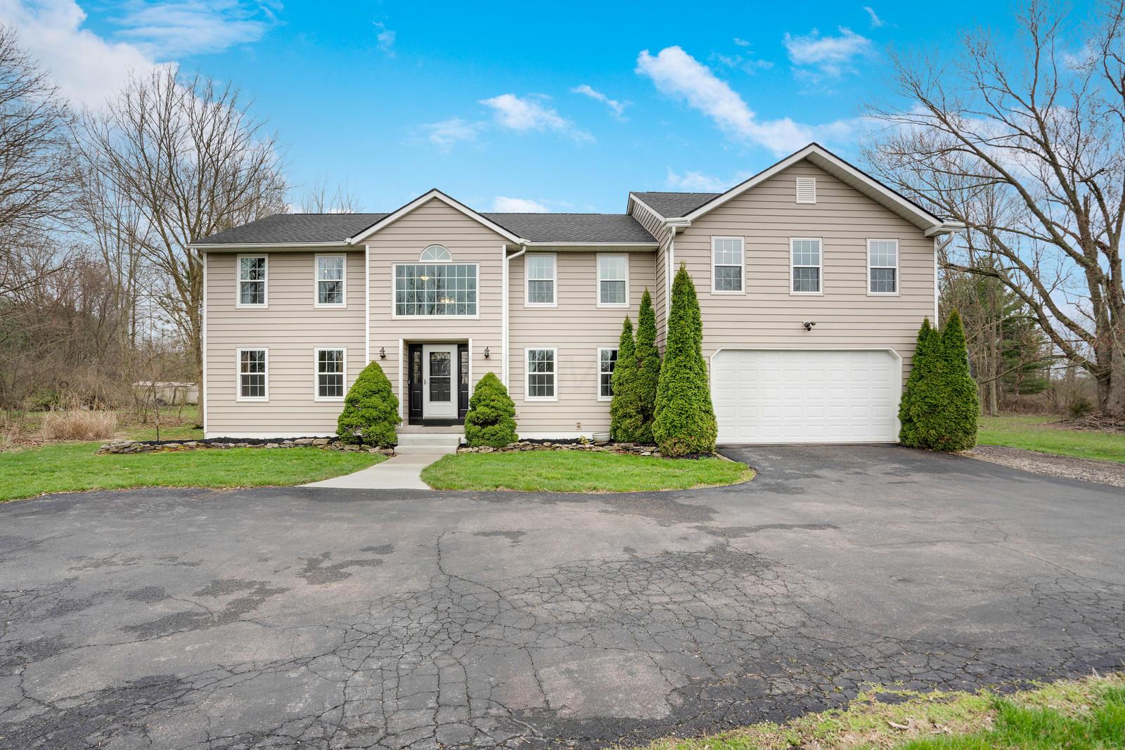 4537 Seldom Seen Road Powell, OH 43065 - Photo 1 of 42 Gallery Image 1