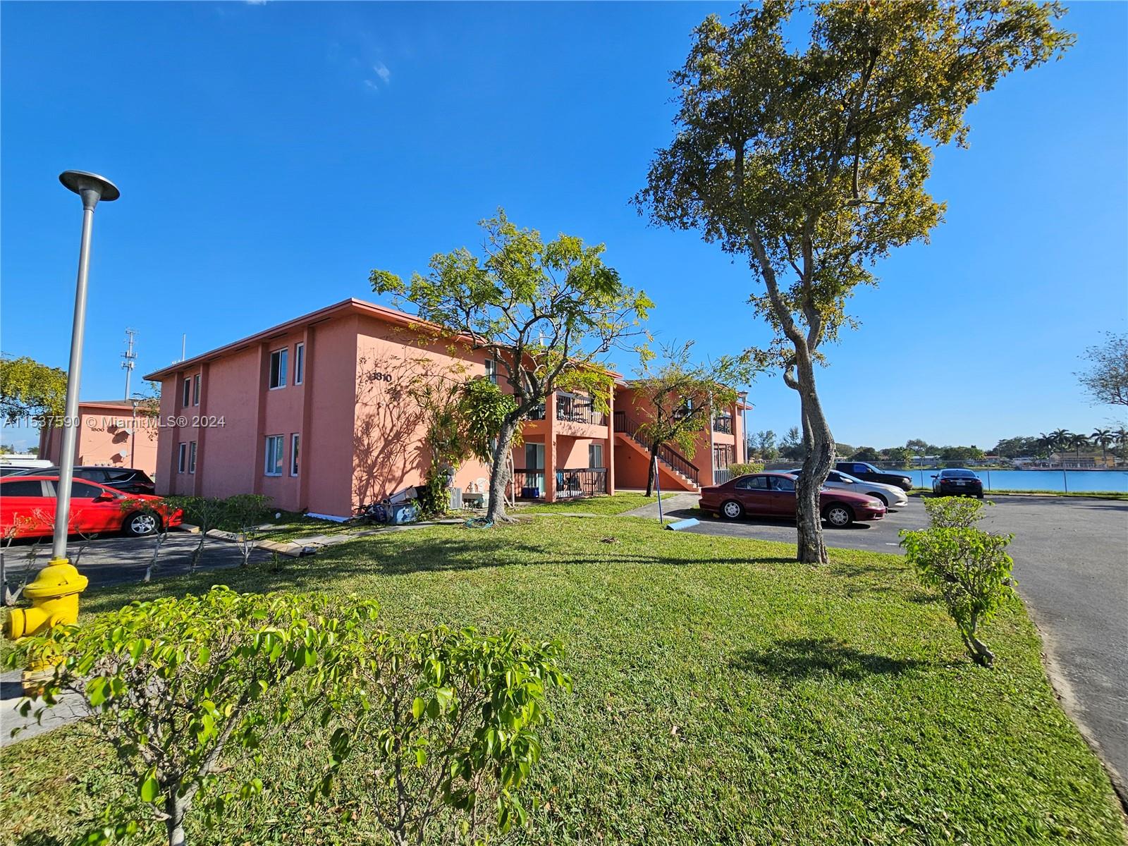 1810 Northwest 119th St Unit 204  