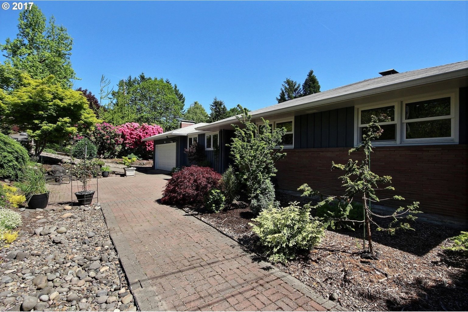 3150 Southwest Hamilton Street Portland, OR 97239 - Photo 1 of 27 Gallery Image 1