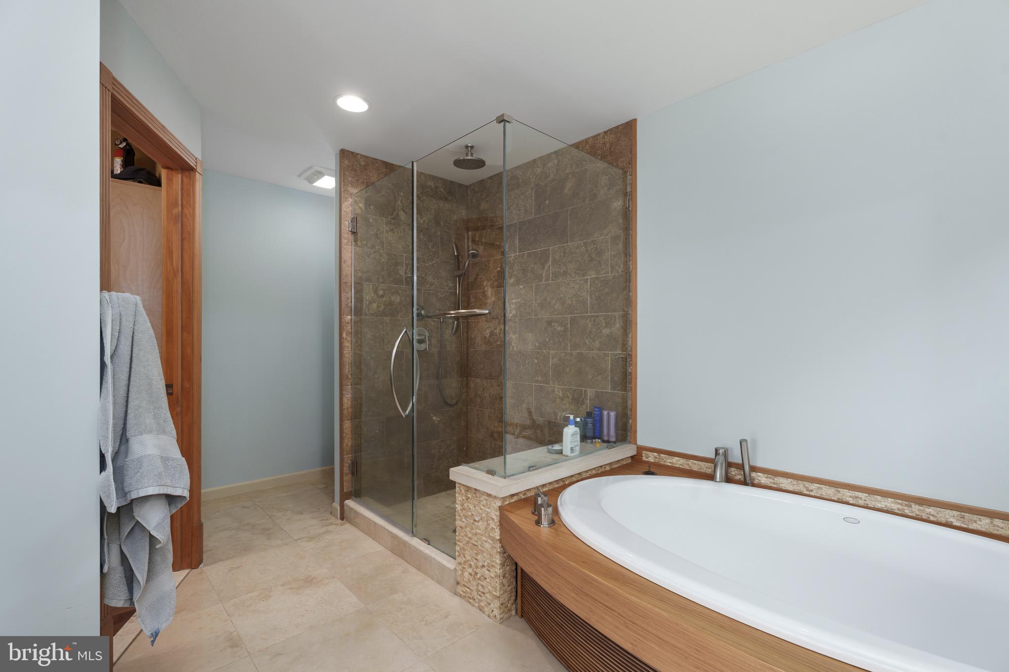 298 Hopewell Amwell Road Hopewell, NJ 08525 - Photo 29 of 51 a bathroom with a tub and a sink