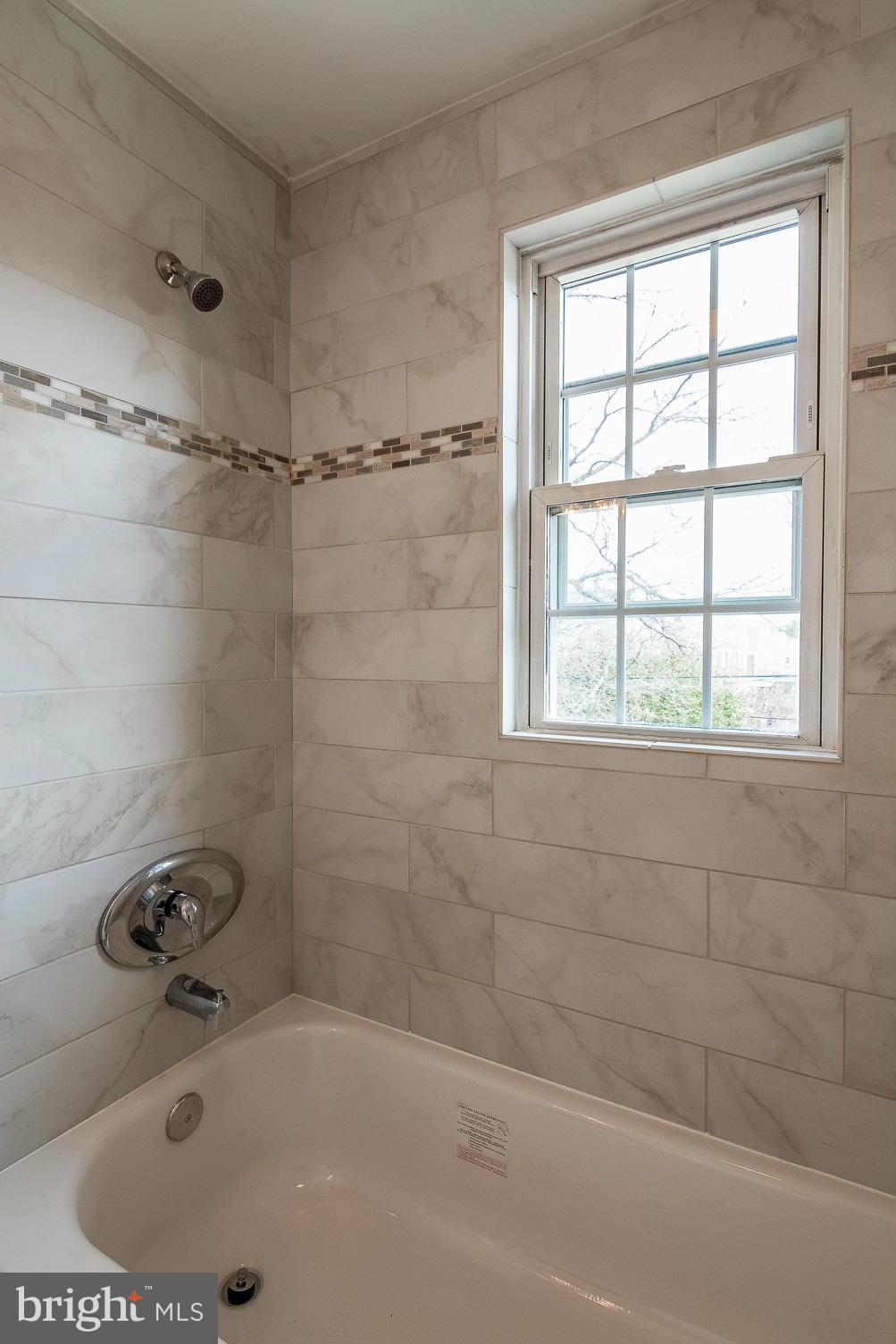1211 Harwall Road Baltimore, MD 21207 - Photo 19 of 25 Full Bathroom