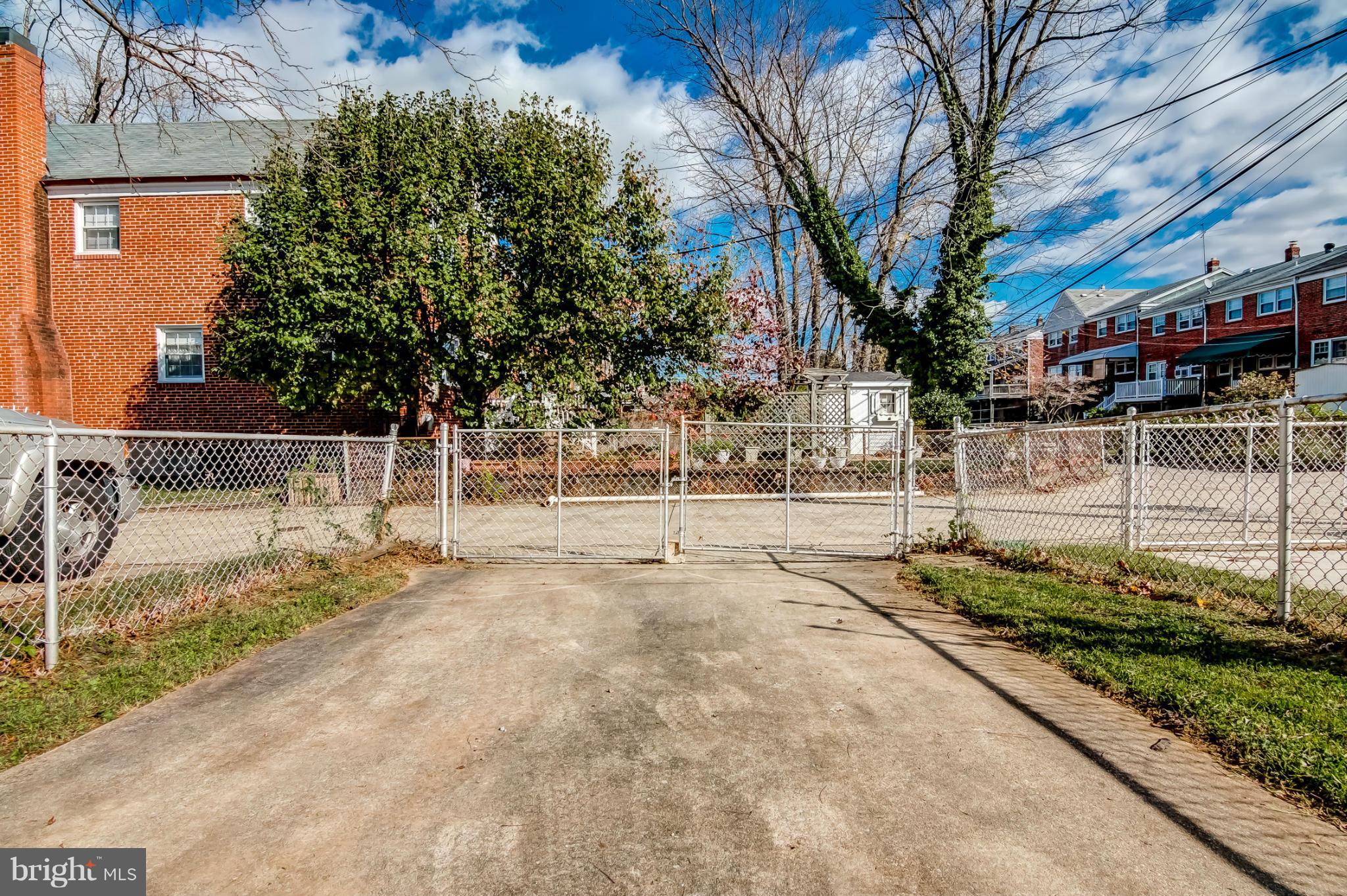 1211 Harwall Road Baltimore, MD 21207 - Photo 24 of 25 Parking pad!