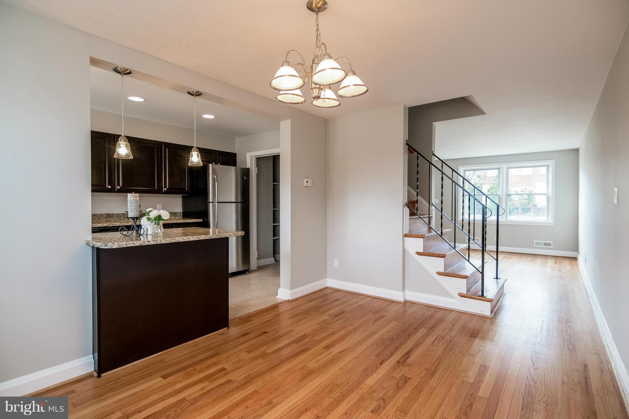 1211 Harwall Road Baltimore, MD 21207 - Photo 7 of 25 Dining Room