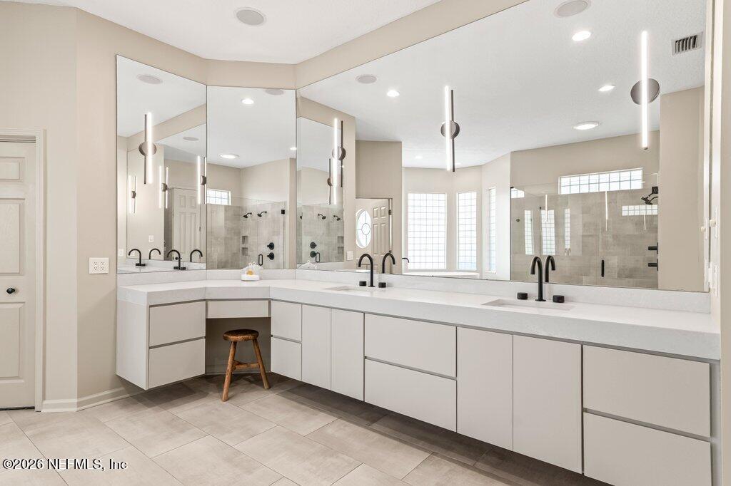 205 Royal Tern Road North Ponte Vedra Beach, FL 32082 - Photo 26 of 85 Primary Bathroom