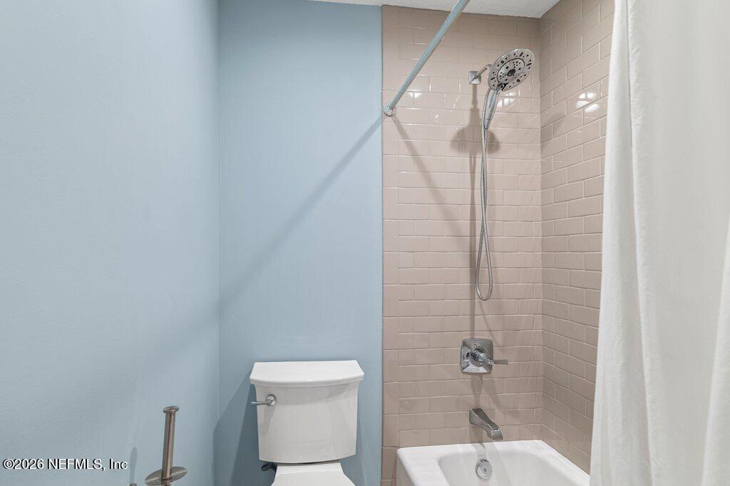 205 Royal Tern Road North Ponte Vedra Beach, FL 32082 - Photo 33 of 85 First Floor Guest Bathroom