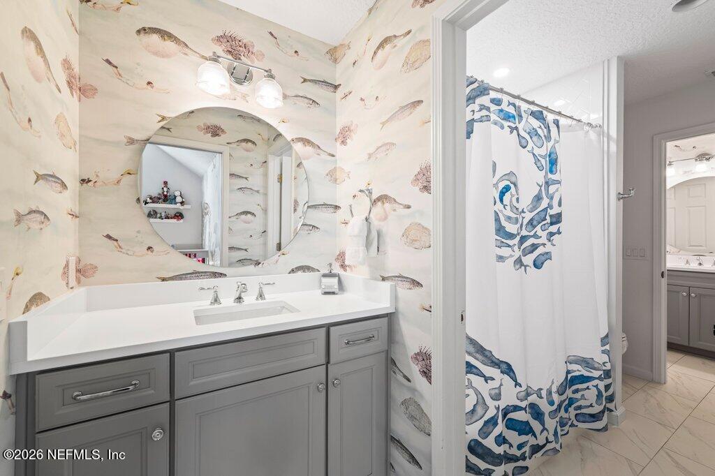 205 Royal Tern Road North Ponte Vedra Beach, FL 32082 - Photo 41 of 85 3rd & 4th Bedroom Shared Bath