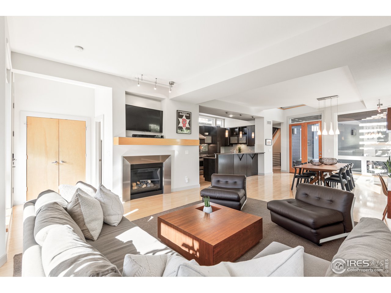 425 Terrace Avenue Boulder, CO 80304 - Photo 4 of 38