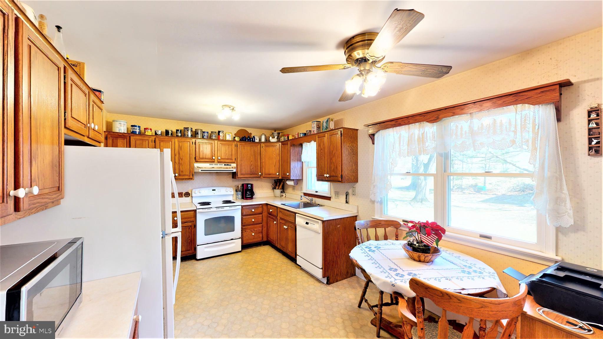 137 Middle Road Dublin, PA 18917 - Photo 17 of 53