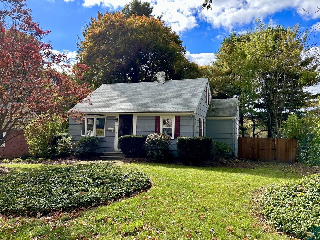 30 Darnell Road Worcester, MA 01606 - Photo 1 of 19 Gallery Image 1