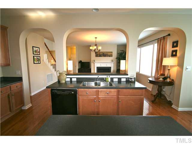 8413 Dunnington Circle Raleigh, NC 27613 - Photo 3 of 21 Kitchen