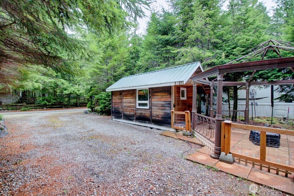 32 4 Branch Circle Maple Falls, WA 98266 - Photo 5 of 31