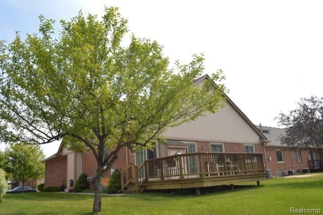 16793 Country Ridge Lane Macomb, MI 48044 - Photo 18 of 18 DSC_0333.jpg