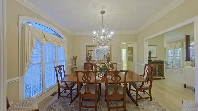 a view of a livingroom with furniture and a livingroom