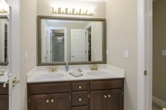 $1,400,000 | 162 W Road, Wartrace, TN 37183