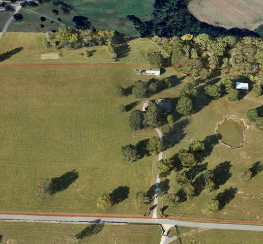 $1,400,000 | 162 W Road, Wartrace, TN 37183