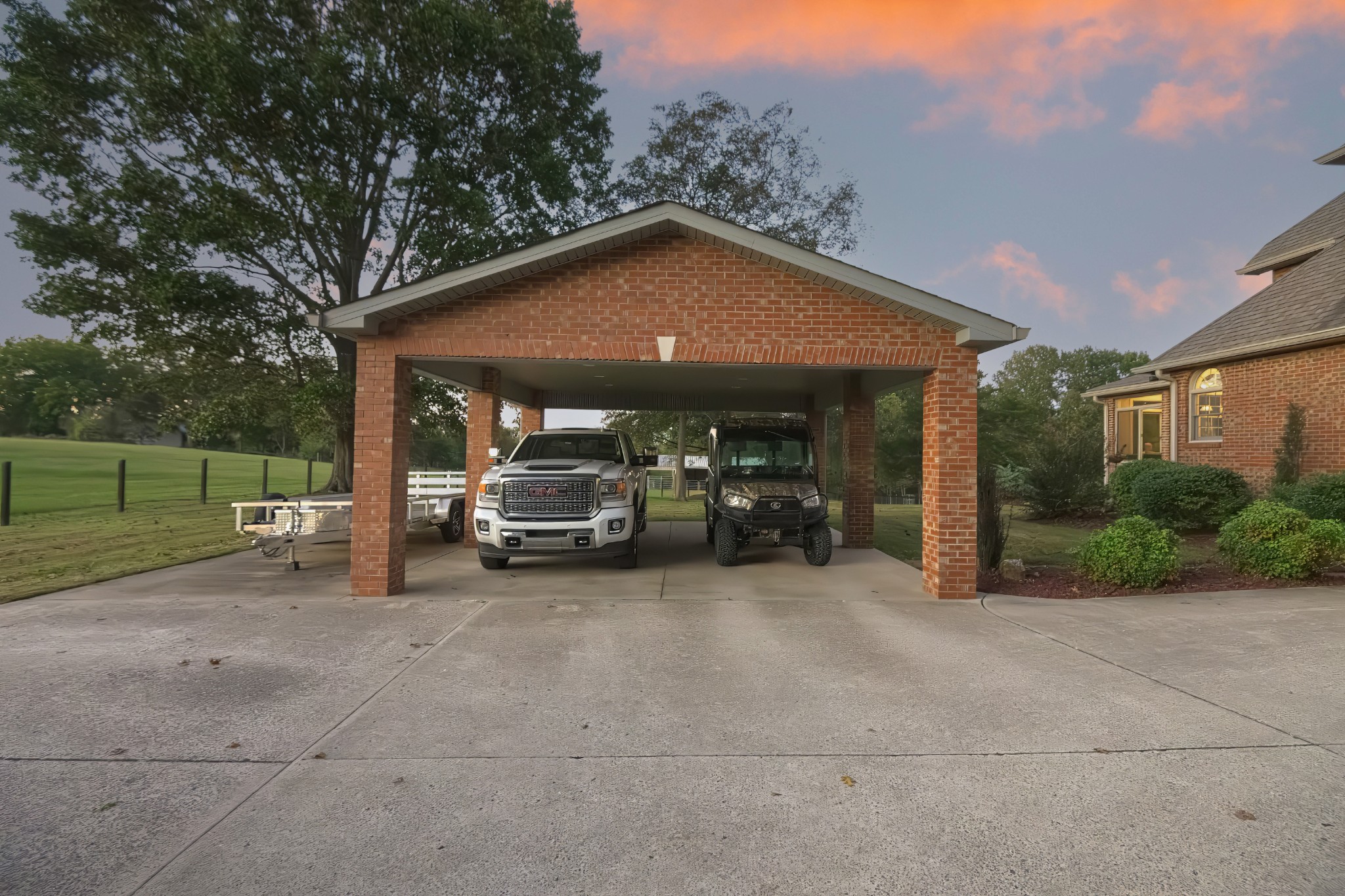 162 W Road Wartrace, TN 37183 - Photo 9 of 96 a view of a car parked in front of house