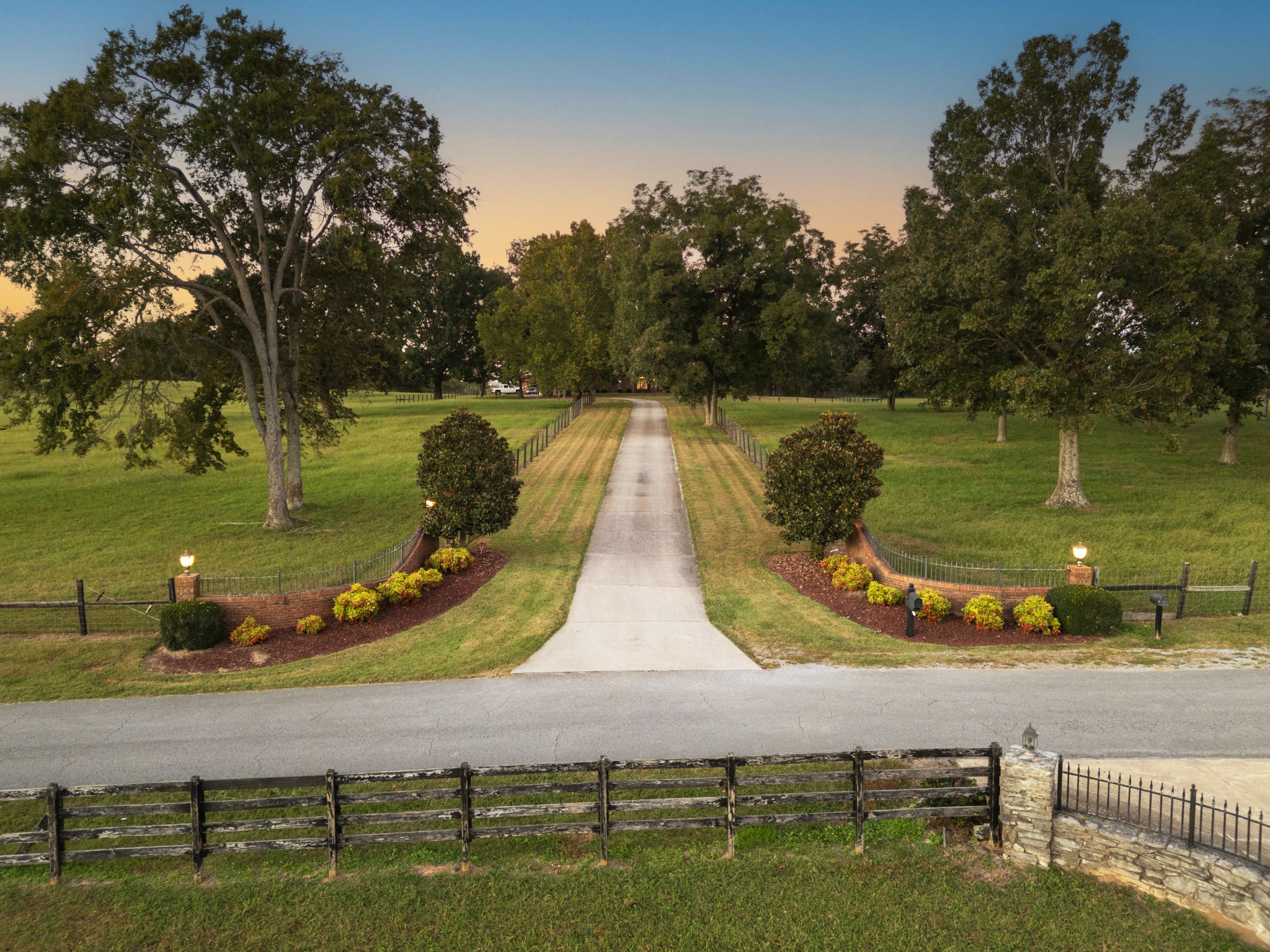 162 W Road Wartrace, TN 37183 - Photo 10 of 96