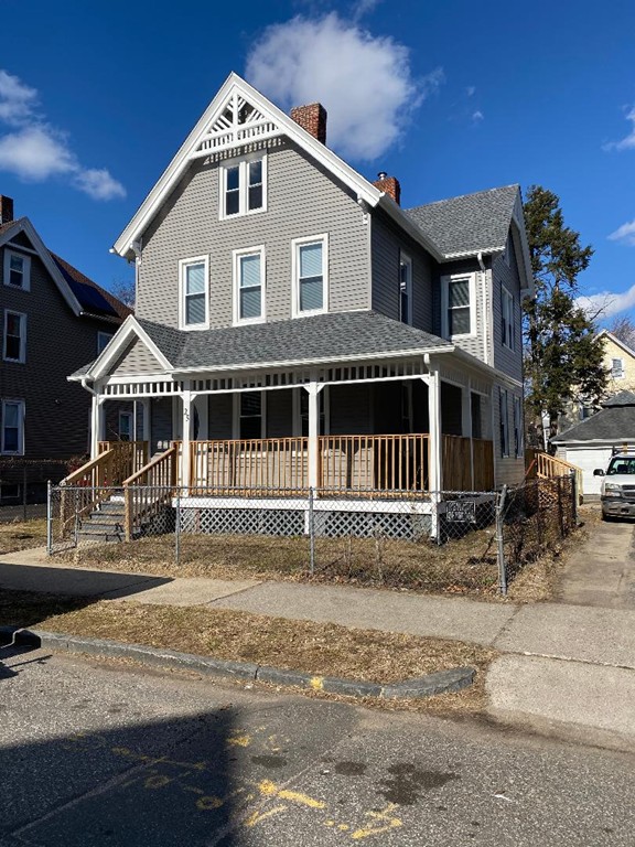 25 Brown Street Springfield, MA 01109 - Photo 3 of 28 Gallery Image 3