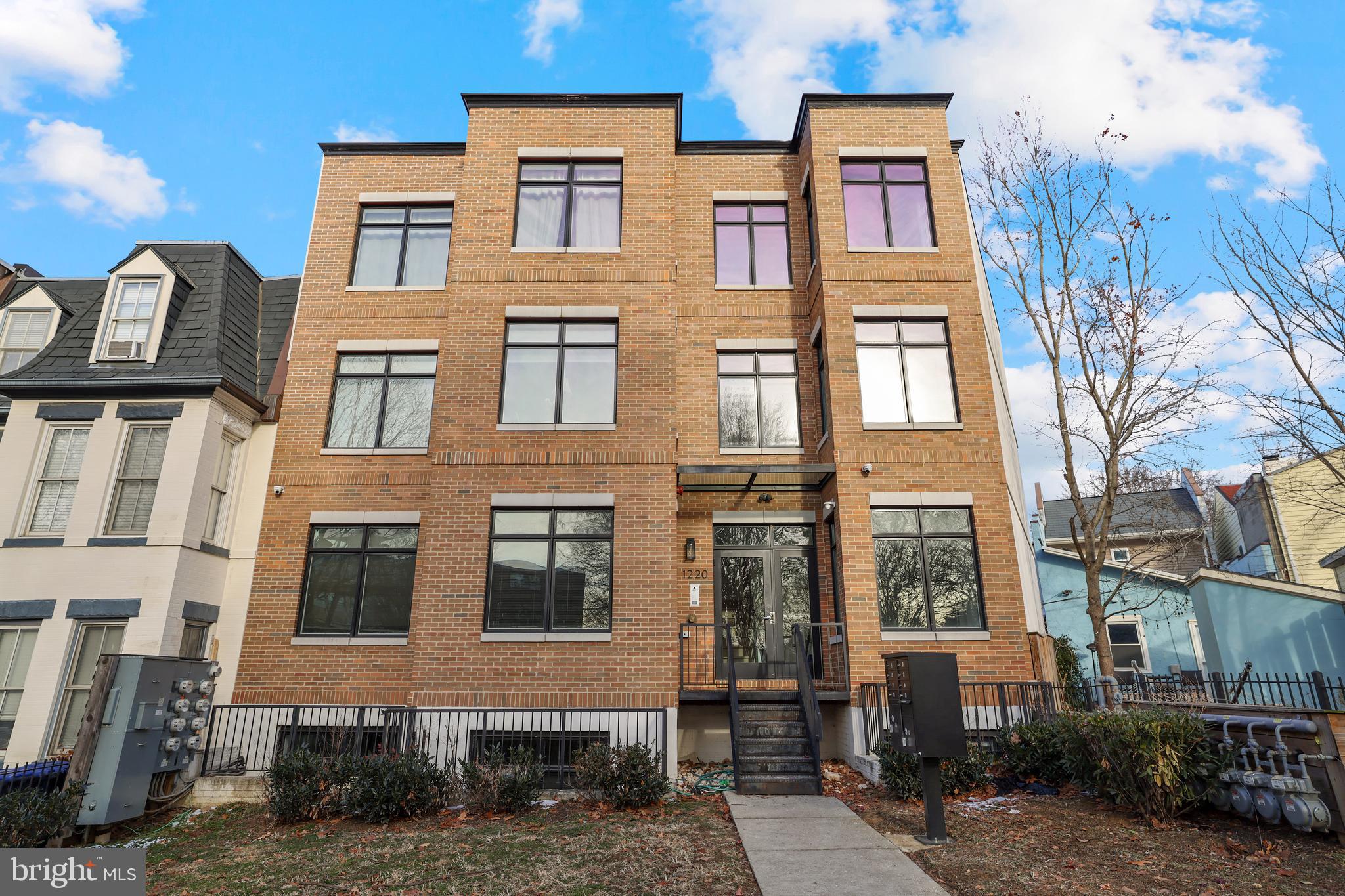 1220 Potomac Avenue Southeast, Unit 3 Washington, DC 20003 - Photo 1 of 26