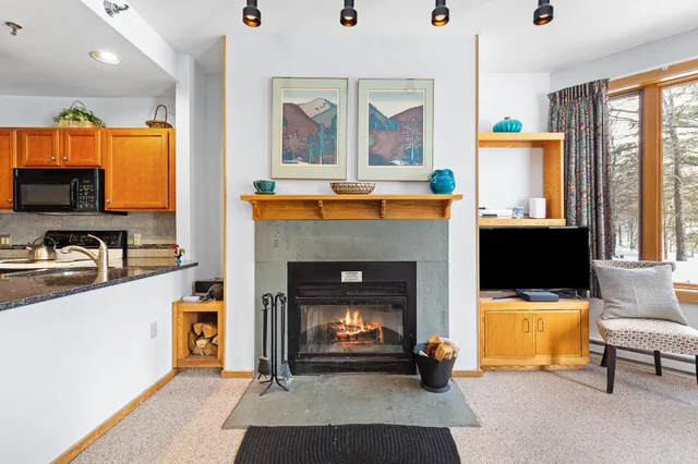 $339,500 | 112 High Ridge Road, Unit D05, Killington, VT 05751