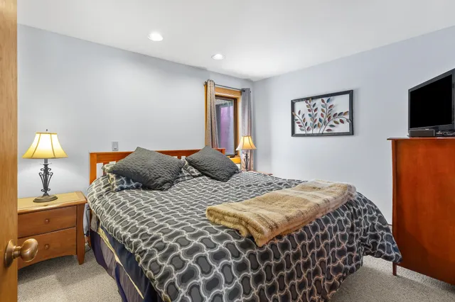 $339,500 | 112 High Ridge Road, Unit D05, Killington, VT 05751