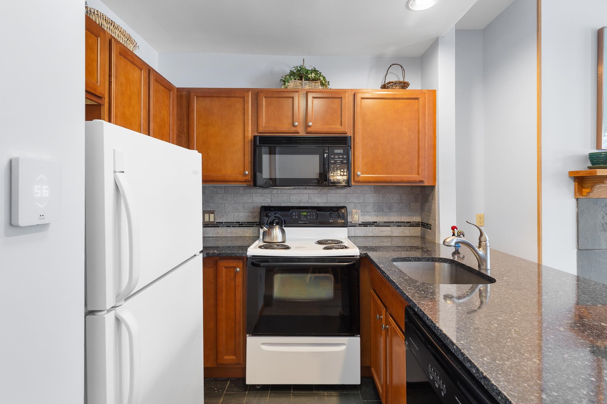 112 High Ridge Road, Unit D05 Killington, VT 05751 - Photo 7 of 40