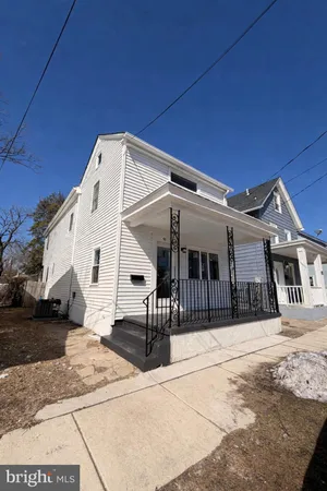 a view of a house with a outdoor space