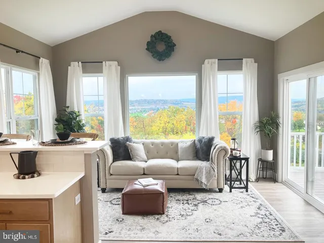 $482,990 | Beacon Pointe Plan At Cumberland Preserve Estates, Carlisle, PA 17015
