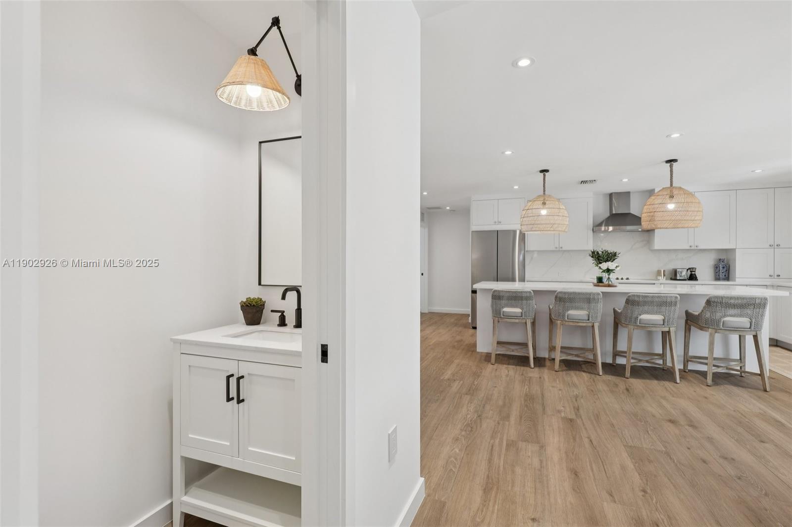 2105 Southwest 98th Avenue Miami, FL 33165 - Photo 17 of 88